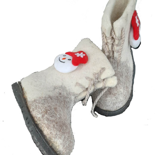 Felt shoes for children / Хүүхдийн эсгий гутал ултай